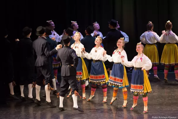 Dejo inženieri, Ulda grāmatas atklāšanas svētki