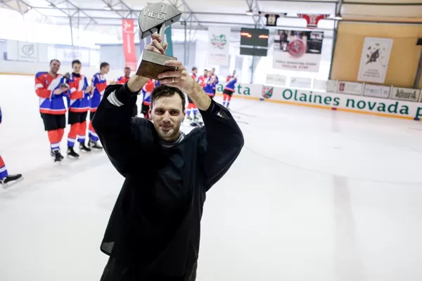 Draudzīgais hokeja duelis 2019