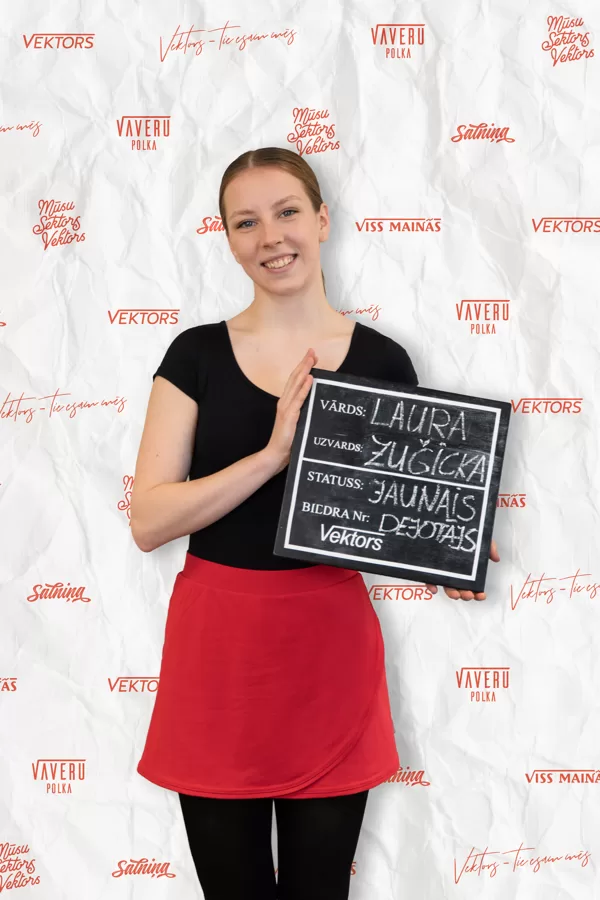 (Laura Z.)(Dejo Vektorā kopš 2025. gada)