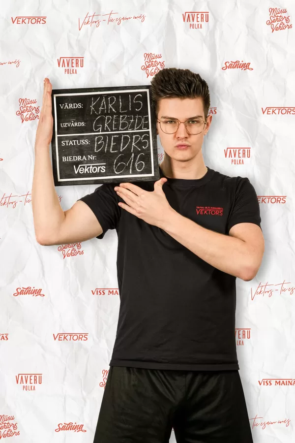 (Kārlis G.)(Dejo Vektorā kopš 2021. gada)